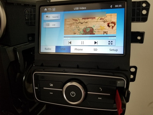 Auto Estereo Original De Pantalla Tactil Con Bluetooth Usb (Usado)