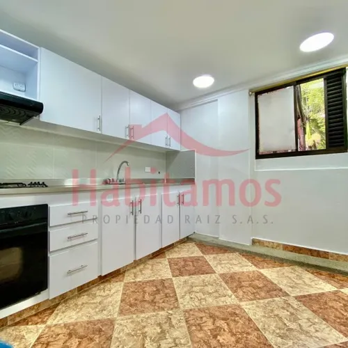 Apartamento En Venta En Medellín - Tricentenario Cod 68714
