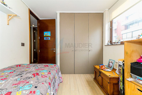 Departamento En Venta De 3 Dorm. En Providencia
