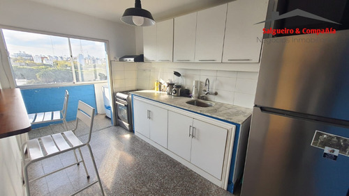 Apartamento En Alquiler Temporal De 2 Dormitorios En Cordón. Completamente Amoblado!