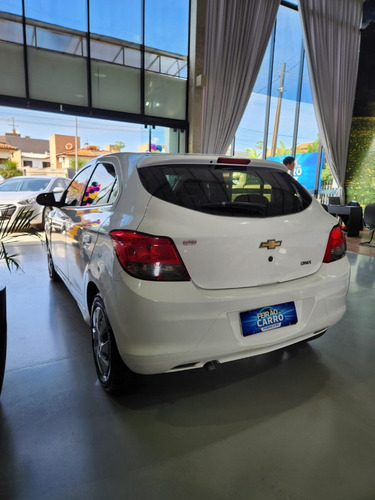 Chevrolet Onix 1.0 MPFI JOY 8V FLEX 4P MANUAL