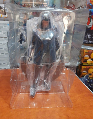 Figura Chris Redfield Resident Evil Village Collectors