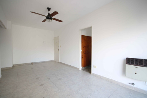Venta Departamento 3 Ambientes Parque Centenario