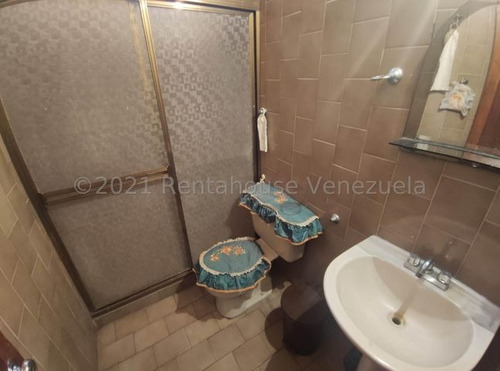 Imagen 13 de 30 de Casa La Mulera Maracay 04 Dormitorios 04 Baños Gran Tamaño 22-1556 ##