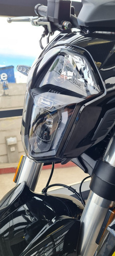 Imagen 3 de 25 de Benelli Tnt 600i Naked - Benelli Store Pilar Mp