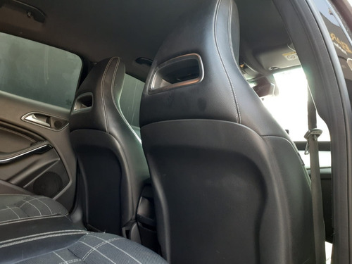 Imagem 6 de 15 de Mercedes Benz