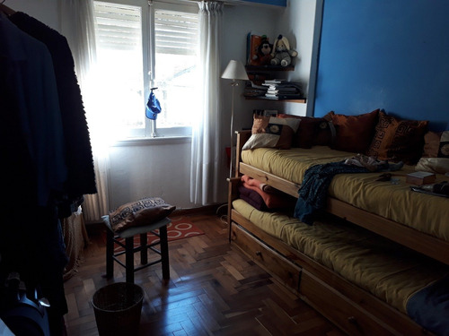 Ph De 4 Amb A La Calle En 1° Piso