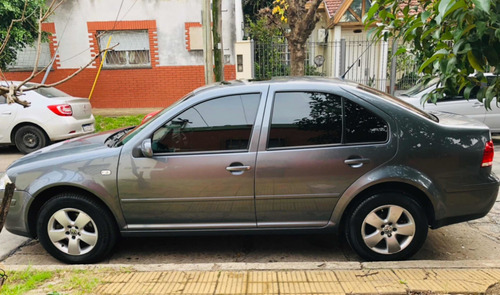 Volkswagen Bora 2.0 Trendline 115cv 2010
