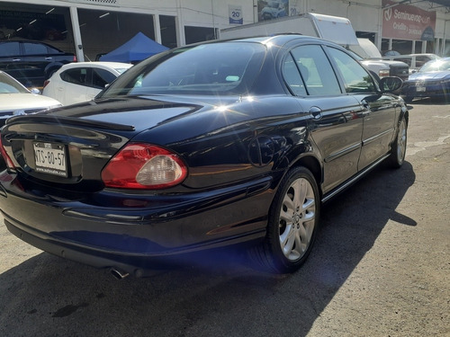 Jaguar X-type 2002