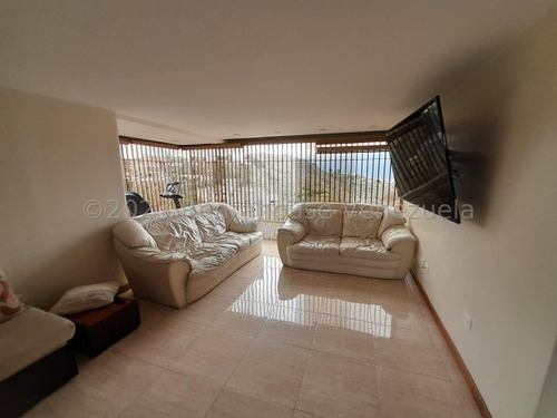 Apartamento En Venta El Cigarral Mls # 24-15707 Karina F