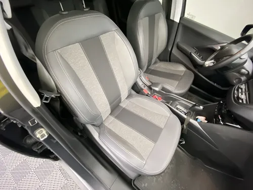 Peugeot 2008 Style At 1.6