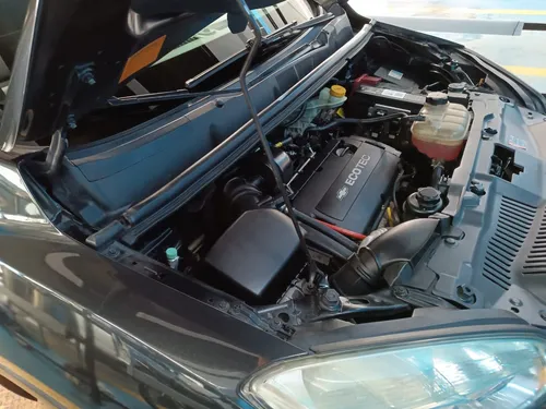Chevrolet Tracker 1.8 Ls