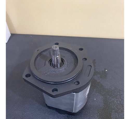 Bomba Hidraulica Tractor Massey Ferguson 298 299 650 041683t