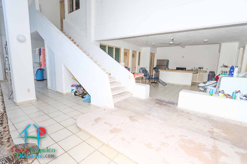 Cad Casa Virgo. Hermosa Casa Con Terraza Con Asoleadero, Alberca Y Vista Al Mar