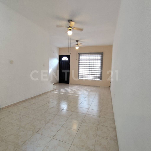 Casa En Venta Andalucia A Unos Pasos De Avenida Las Torres En Cancun