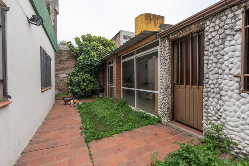 Imagen 27 de 30 de Casa A La Venta 4 Dormitorios Barrio Belgrano