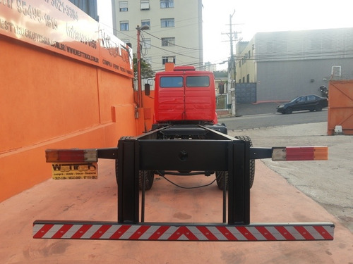Imagem 5 de 15 de Mercedes Benz Atron 1319