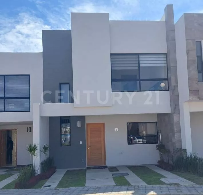 Casa En Venta 3recámaras, Una De Ellas En Pb, Lomas De Angelópolis, Puebla