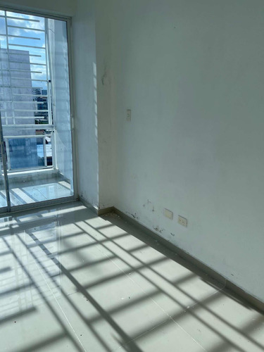 Apartamento En Venta Mádre Vieja Sur