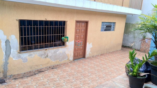 Imagem 5 de 14 de Sobrado À Venda, 7 Quartos, 1 Suíte, 4 Vagas, Eldízia - Santo André/sp - 92909