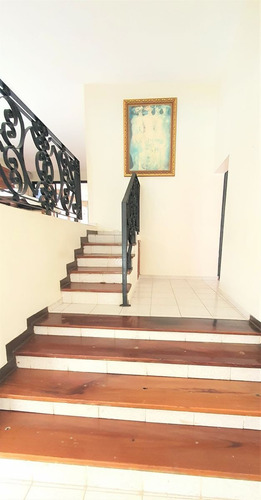 For Sale En Cuesta Hermosa I Con Piscina Y Patio 3 Habitaciones Y 4 Parqueos No Broker Solo Cliente Llamar