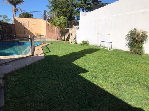 Casa En  Zona Norte Con Pileta Y Cancha De Fronton