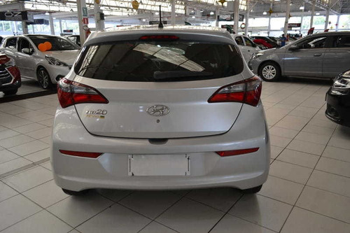 Hyundai Hyundahb20 1.0m Unique