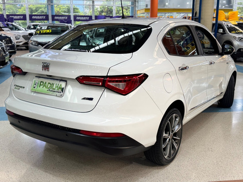 Fiat Cronos 1.8 Precision 16v Flex 4p
