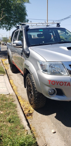 Toyota Hilux 3.0 Cd Srv Cuero 171cv 4x4 - E4 2015