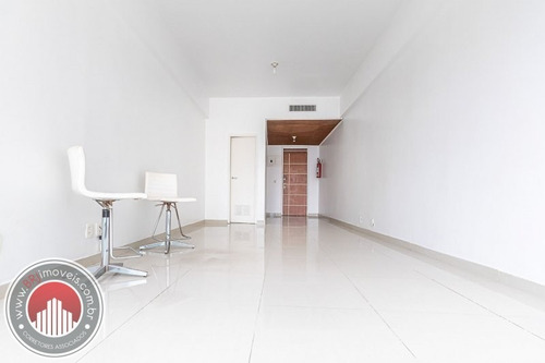 Imagem 2 de 13 de Sala Comercial No Melhor Do Rio De Janeiro, Edifício Central - Sala Comercial A Venda No Bairro Centro - Rio De Janeiro, Rj - O-73867