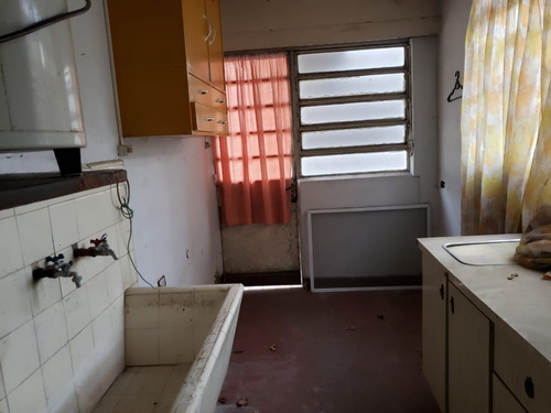 Imagen 17 de 24 de 2 Chalet En Dos Plantas Sobre Amplio Lote Ideal Dos Familias