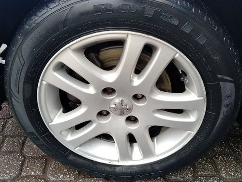 Peugeot 207 Sedan Xs Passion 1.6 16v Flex, Eet7094