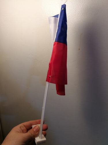 Bandera Chile Para Carro De 41cm Alto Plastico Fiesta