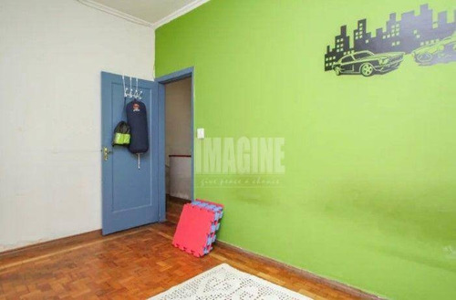 Sobrado No Belém Com 3 Dorms Sendo 1 Suíte, 2 Vagas, 130m² - So0869