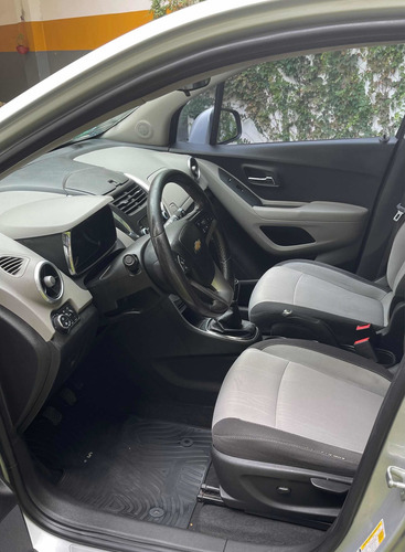 Imagen 10 de 17 de Chevrolet Tracker 1.8 Ltz Fwd Mt 140cv 2015