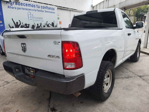 Imagen 11 de 13 de Ram Ram 2500 2016 2p 5.7 2500 Hemi Sport Reg Cab 4x4 V8