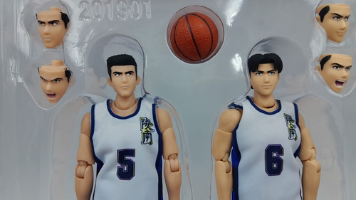 Ryoji Ikegami Y Hiroaki Koshino Ryonan Slam Dunk Trujillo S (Usado)