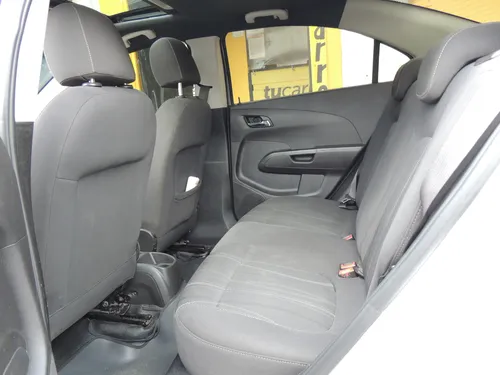 Chevrolet Sonic 1.6 Lt 4 p