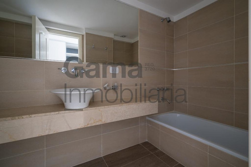 Imagen 13 de 30 de Varese, Edificio San Cristóbal Xix, Depto De 3 Ambientes, En Av. Colón Y Alvear. A Estrenar