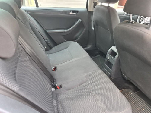 Imagen 13 de 13 de Volkswagen Jetta Style V/a/r 2.5 2014 $159500 Socio Anca
