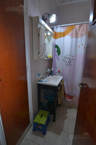 Departamento 3 Ambientes Con Terraza En Llavallol Al 4100