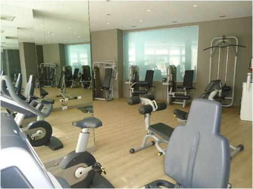 Venta De Apartamento 2 Dormitorios, En Playa Brava.