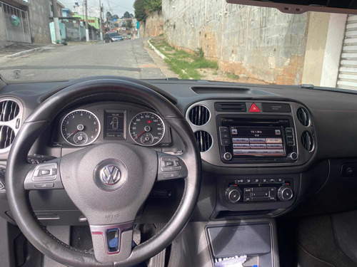 Imagem 7 de 10 de Volkswagen Tiguan 2011 2.0 Fsi 5p
