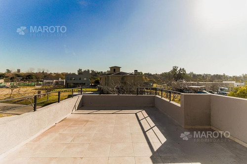 Imagen 28 de 30 de Casa En Venta En Barrio El Canton - Maroto Propiedades