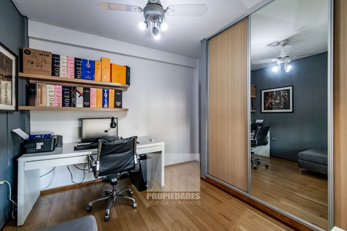 Casa Moderna Con Jardín, Piscina Y Terraza En Barracas