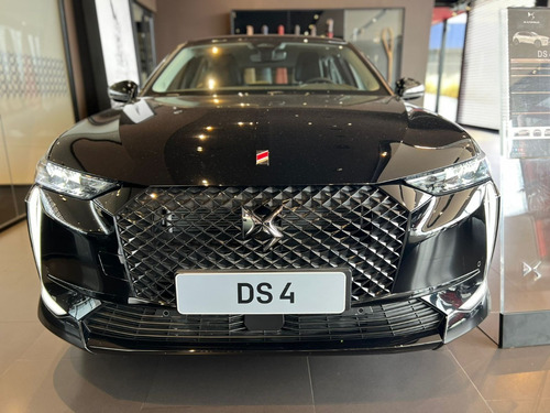 Imagen 2 de 10 de Ds 4 Performance Line 215 At8 - Ds Store Córdoba