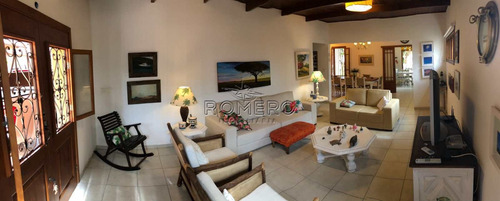 Imagem 16 de 30 de Casa Com 4 Dorms, Praia Da Enseada, Ubatuba - R$ 2.18 Mi, Cod: 1620 - V1620