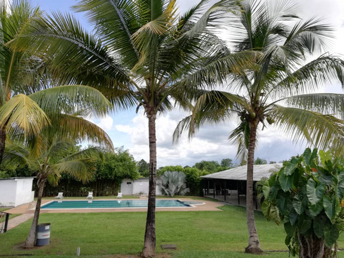 Mini Finca De 4 Hectáreas Con Hermosa Casa Campestre Y Espectaculares Áreas Sociales En Urbanización Privada En Venta Gg