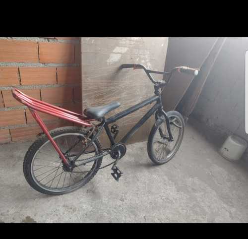 Imagem 1 de 2 de Bike Aro 20