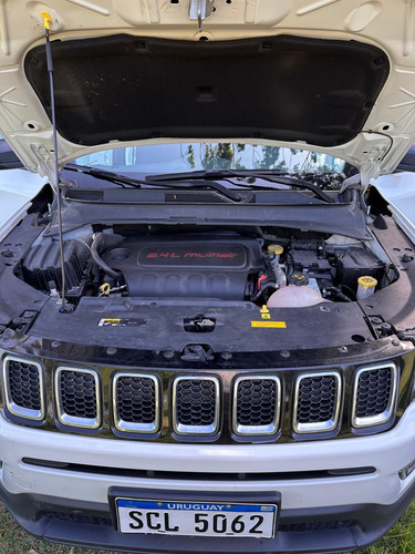 Jeep Compass 2.4 Sport 4x2 Mt 5p